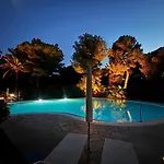 Giens T3, Air-conditioned, Ground Floor, Garden, Direct Access Daire Hyères