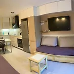 Giens T3, Air-conditioned, Ground Floor, Garden, Direct Access Hyères