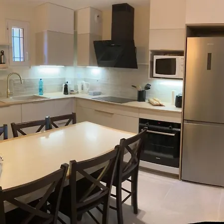 Giens T3, Air-conditioned, Ground Floor, Garden, Direct Access Lejlighed Hyères