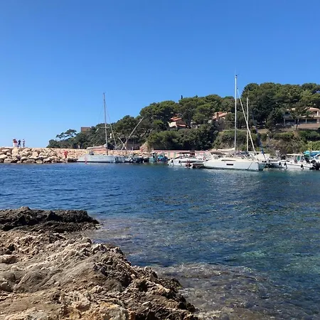 Giens T3, Air-conditioned, Ground Floor, Garden, Direct Access Lejlighed Hyères