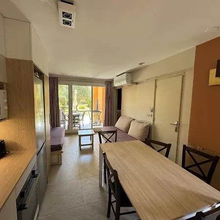 Giens T3, Air-conditioned, Ground Floor, Garden, Direct Access * Hyères